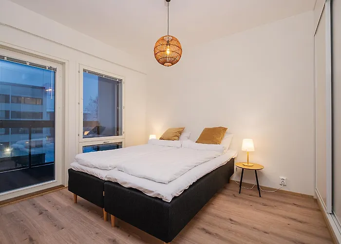 Brand New 2bdr With Private Sauna *